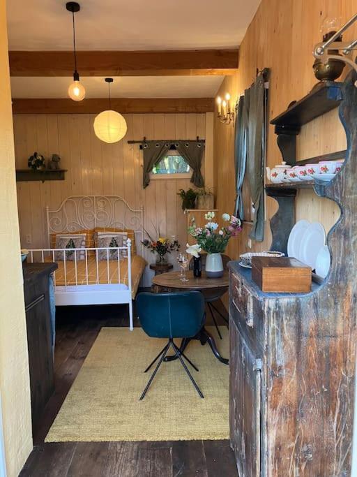 The Tiny Garage Apartment Кампен Екстериор снимка