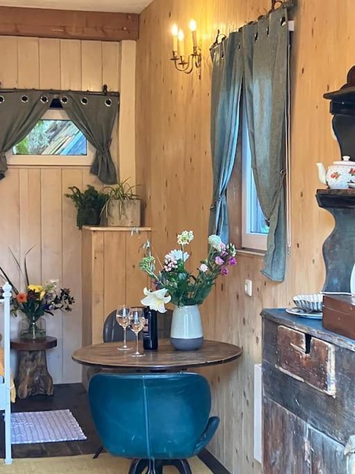 The Tiny Garage Apartment Кампен Екстериор снимка
